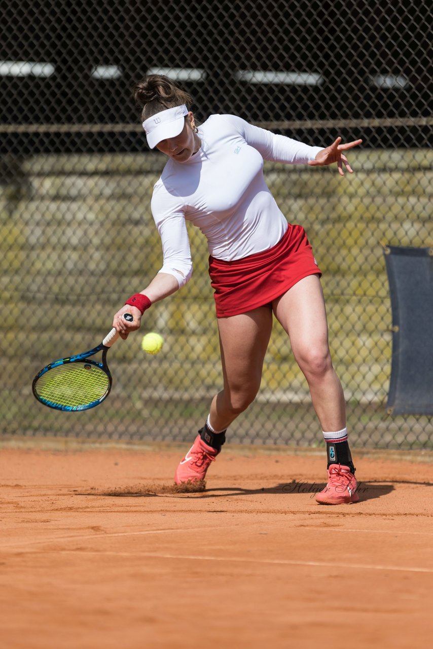 Laura Bente 49 - BL2 DTV Hannover - TC Blau-Weiss Halle : Ergebnis: 9:0